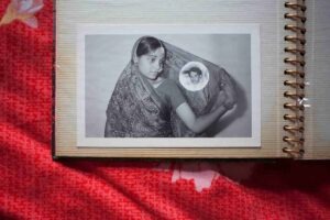 Kajal Nisha Patel. Wedding Portrait, Mum and Dad. 2016